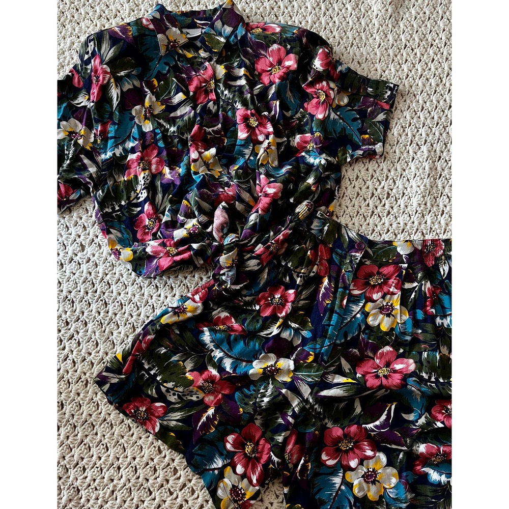 Vintage 90s Tropical Floral Button Down Shirt and Shorts Set Size Medium
